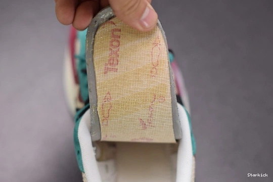 sacai  DD3035-200 Red Green Neptune  Vaporwaffle Nike Villain 0118